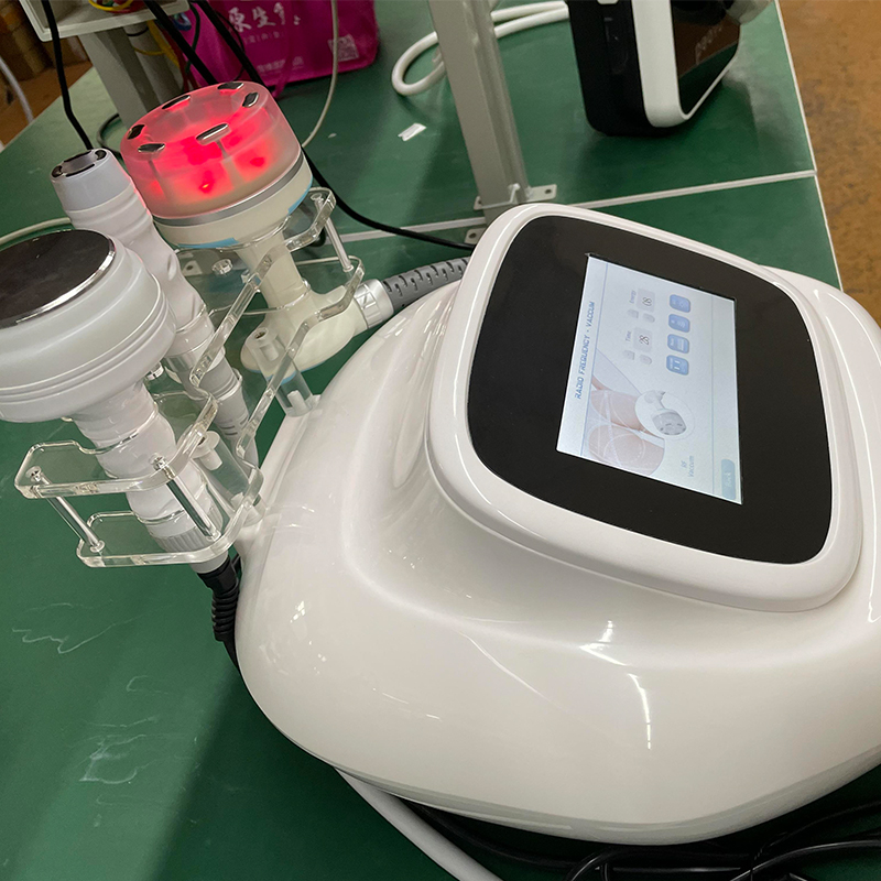 MINI 4 MAX Vacuum RF Cavitatio - đánh giá và giá Vacuum Cavitation Body Contouring